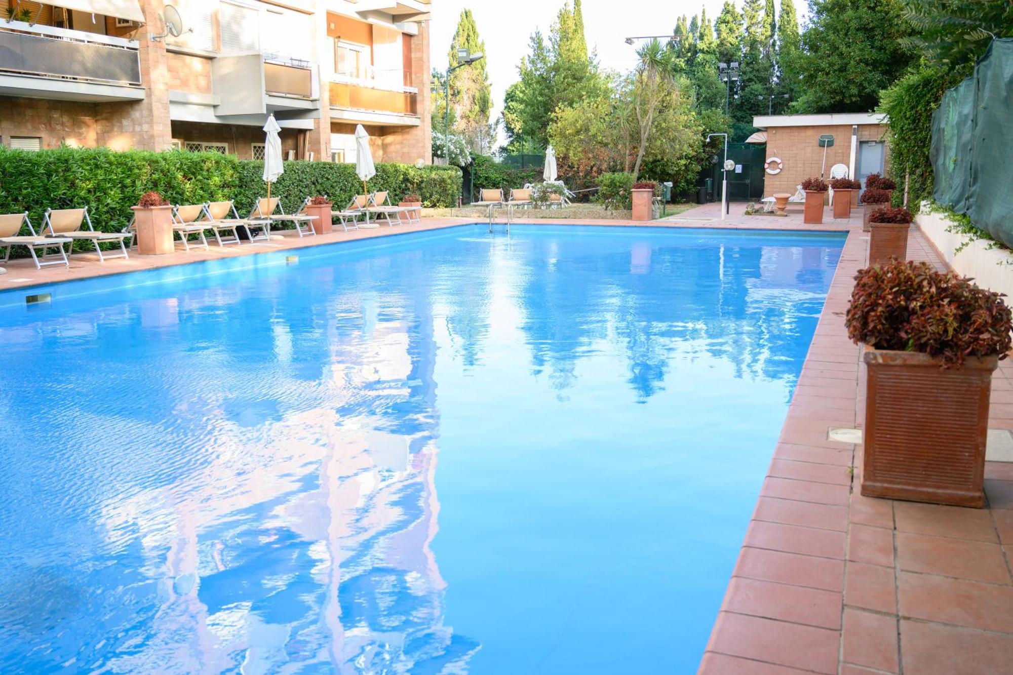 Laura Sweet Home Con Piscina Rom Exterior foto