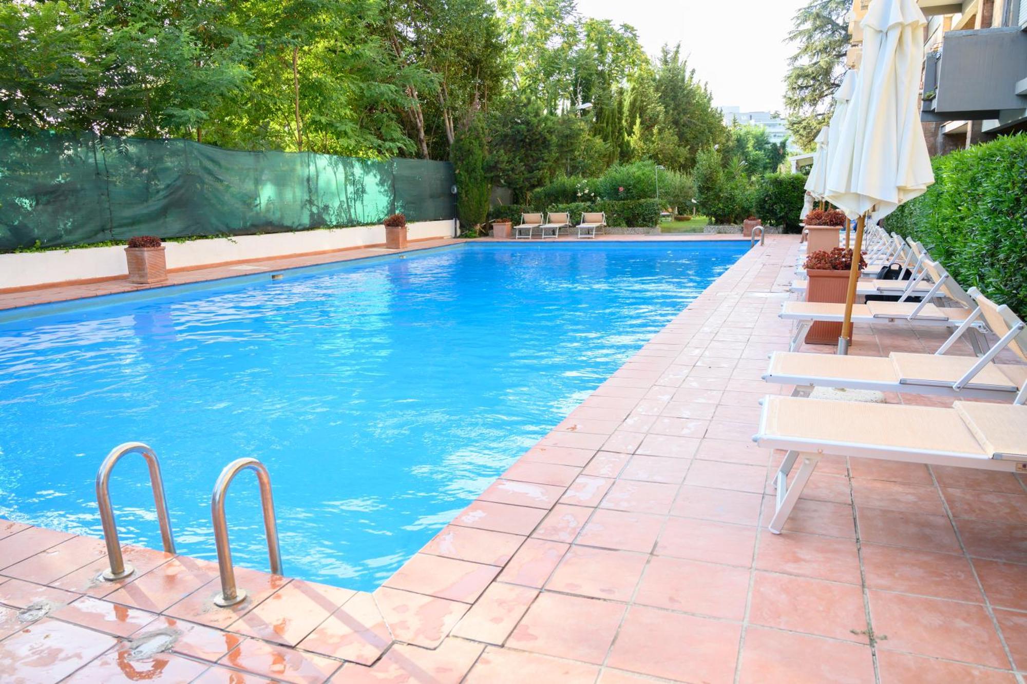 Laura Sweet Home Con Piscina Rom Exterior foto